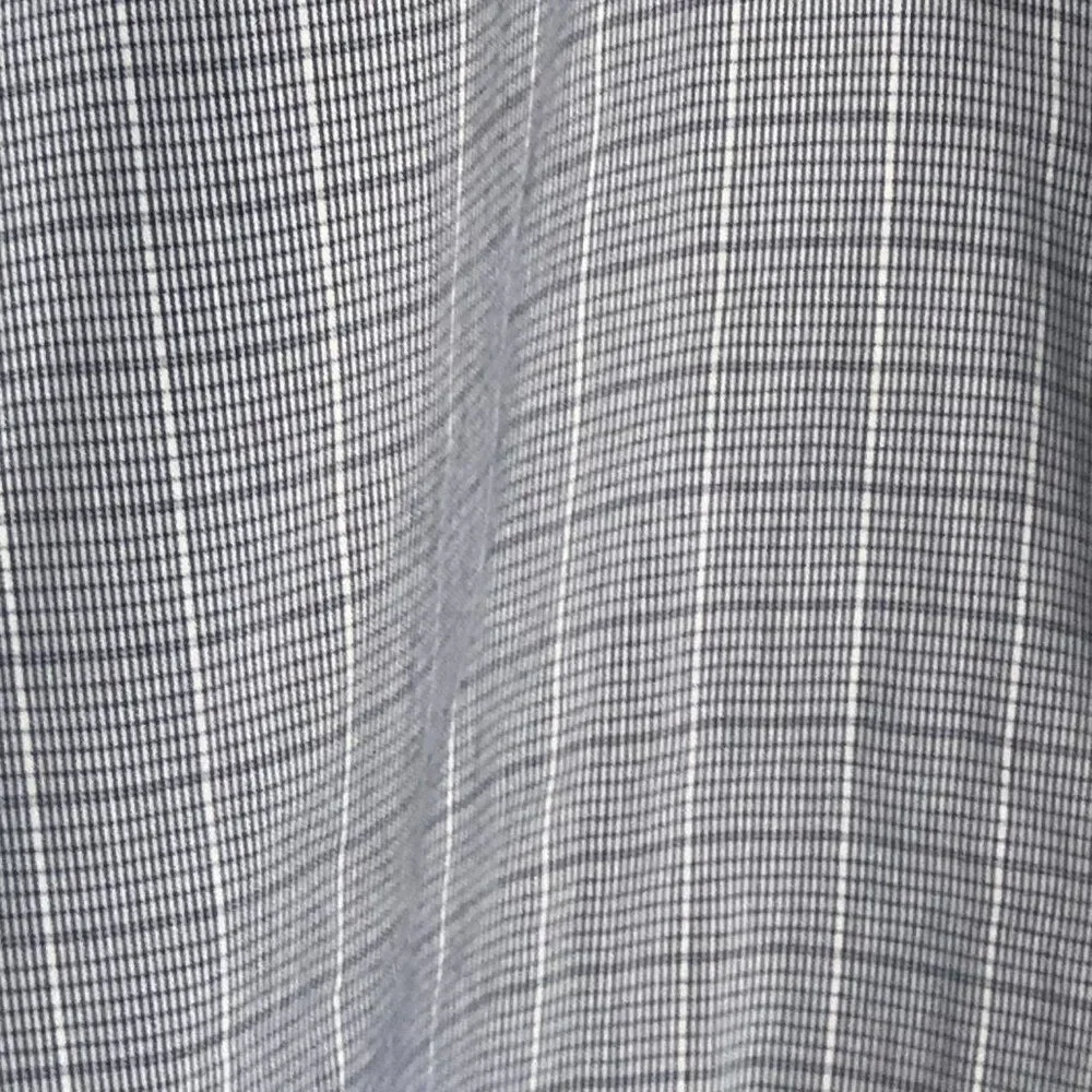 Calvin Klein Men’s Tech Active Stretch Dress Shirt Size XL Blue Plaid 17-17.5 34 - Picture 2 of 7